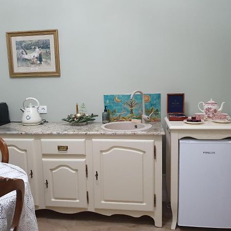 Elisabeth Apartment Орадя Экстерьер фото